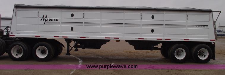 image for item C5955 2009 Maurer 36' hopper trailer