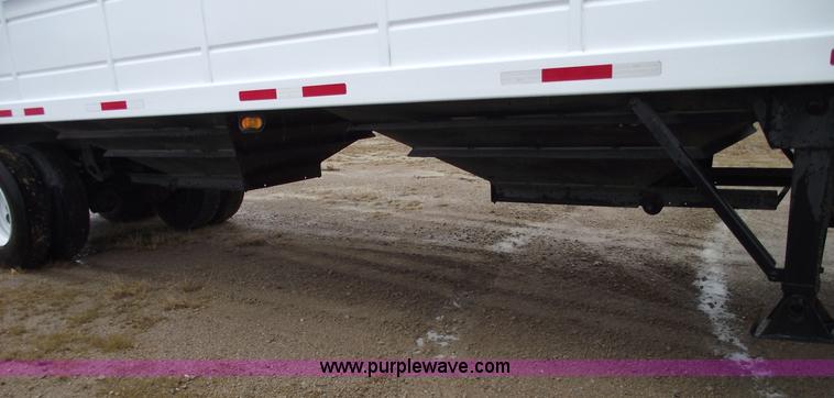 image for item C5955 2009 Maurer 36' hopper trailer