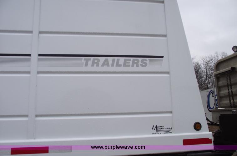 image for item C5955 2009 Maurer 36' hopper trailer