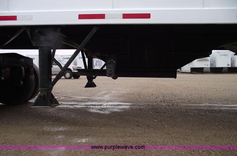 image for item C5956 2009 Maurer 36' hopper trailer