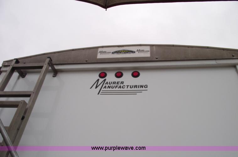 image for item C5956 2009 Maurer 36' hopper trailer