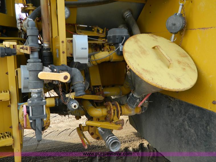 image for item D8671 1994 Ag-Chem TerraGator 1844 self propelled sprayer