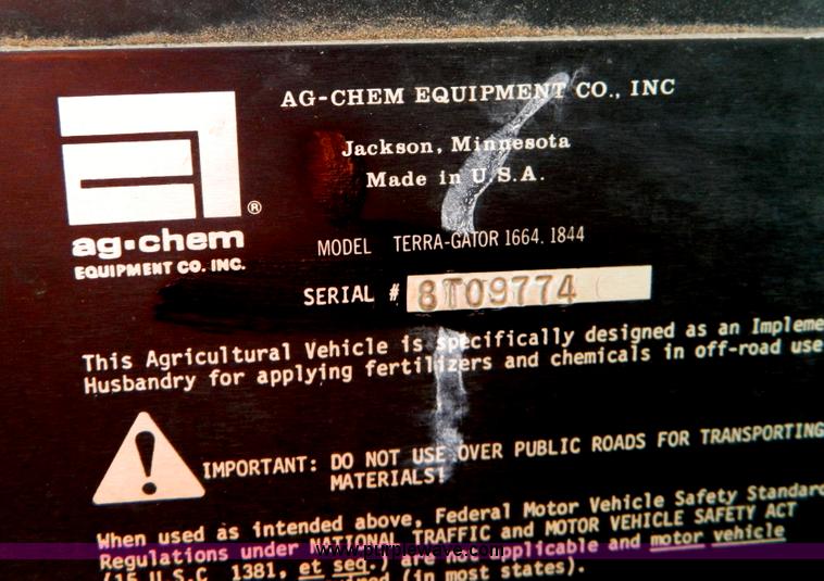 image for item D8671 1994 Ag-Chem TerraGator 1844 self propelled sprayer
