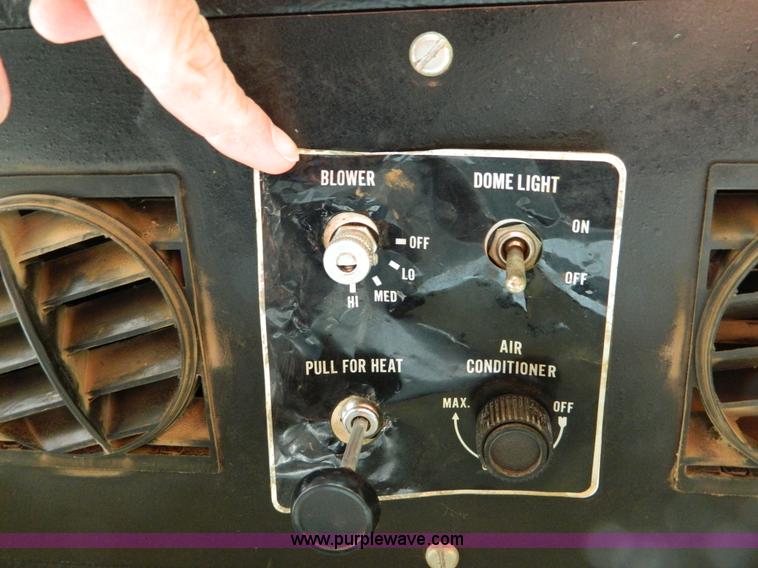 image for item D8671 1994 Ag-Chem TerraGator 1844 self propelled sprayer