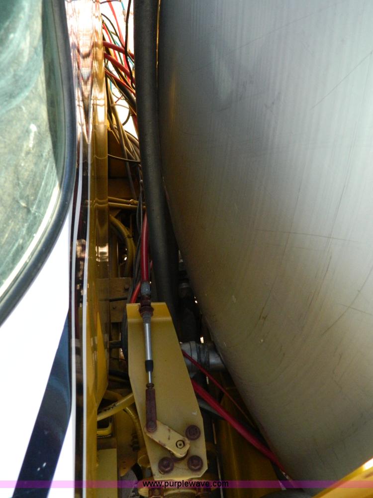 image for item D8671 1994 Ag-Chem TerraGator 1844 self propelled sprayer