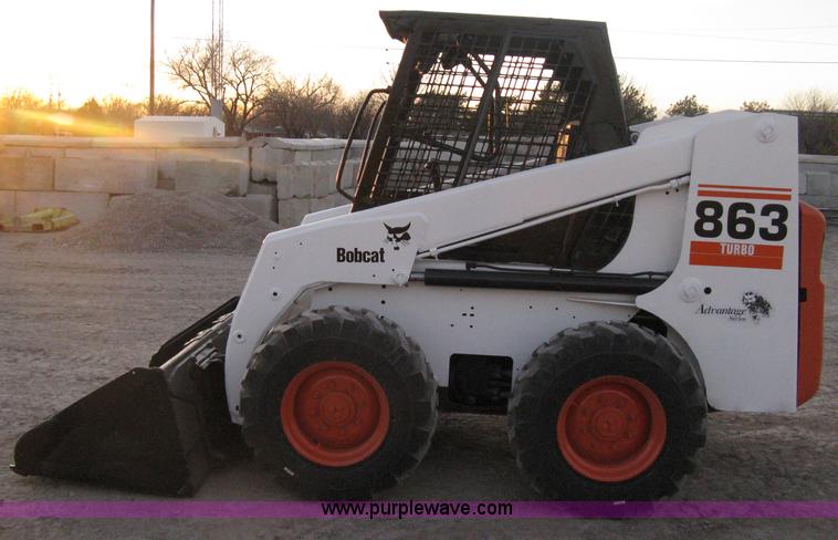 image for item A6021 1999 Bobcat 863 Turbo Advantage series skid steer