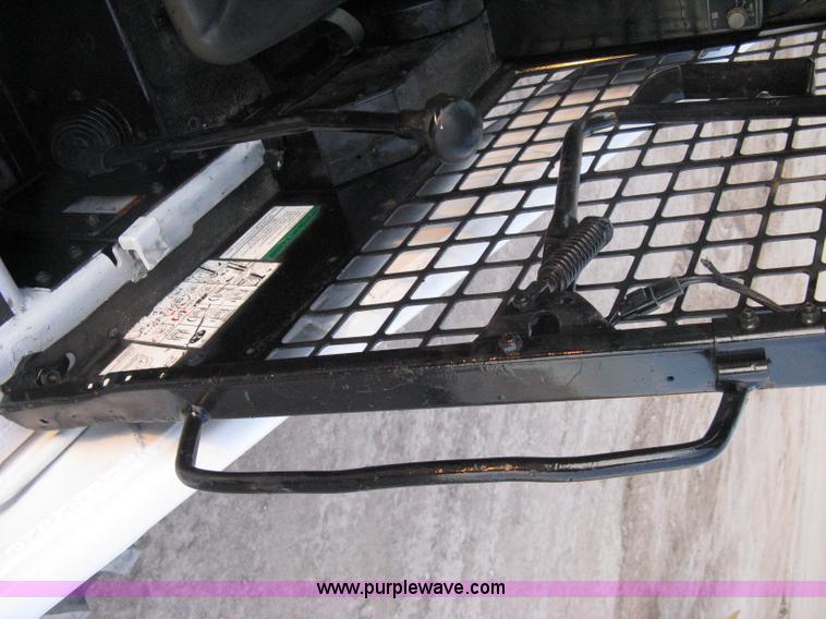 image for item A6021 1999 Bobcat 863 Turbo Advantage series skid steer