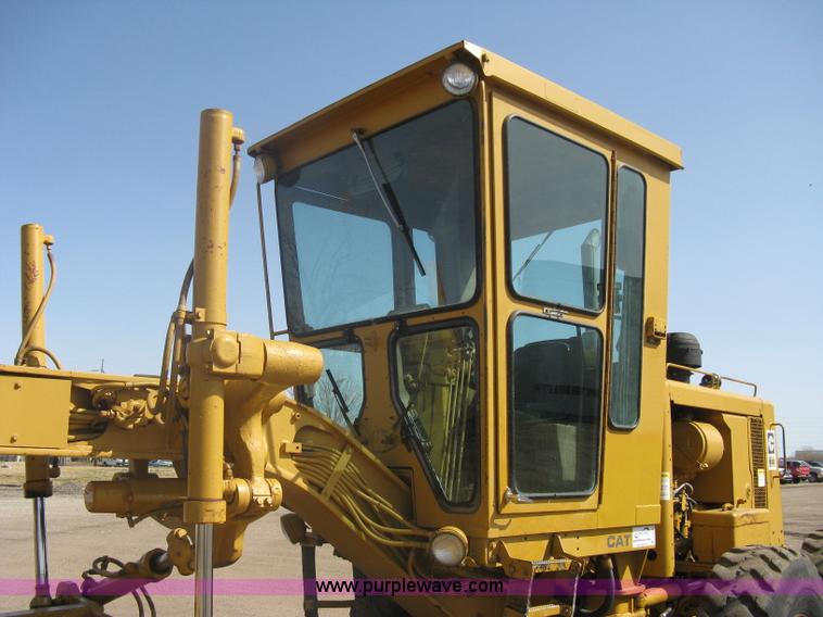 image for item A6078 1984 Caterpillar 140G motor grader