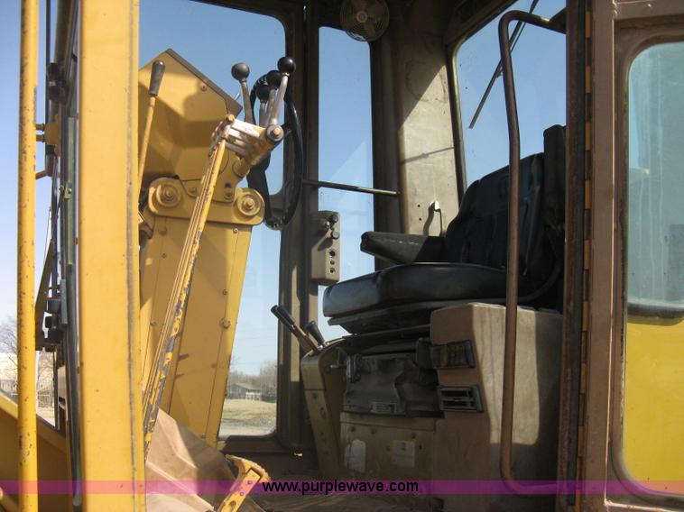 image for item A6078 1984 Caterpillar 140G motor grader