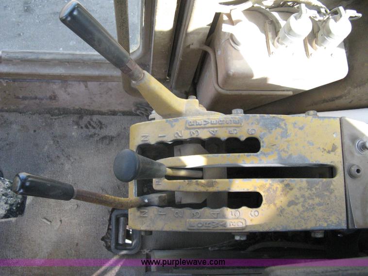 image for item A6078 1984 Caterpillar 140G motor grader