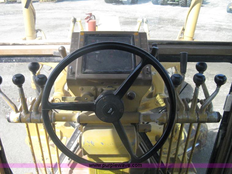 image for item A6078 1984 Caterpillar 140G motor grader