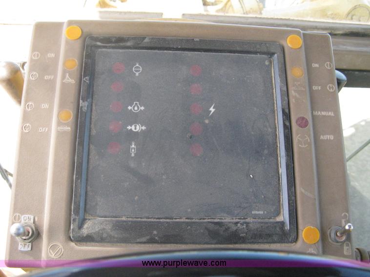 image for item A6078 1984 Caterpillar 140G motor grader