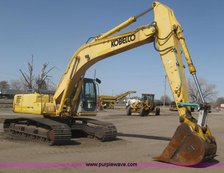 image for item A6084 2002 Kobelco SK250LC Dynamic Acera excavator