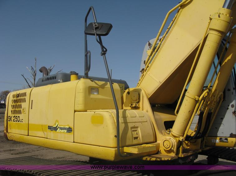 image for item A6084 2002 Kobelco SK250LC Dynamic Acera excavator