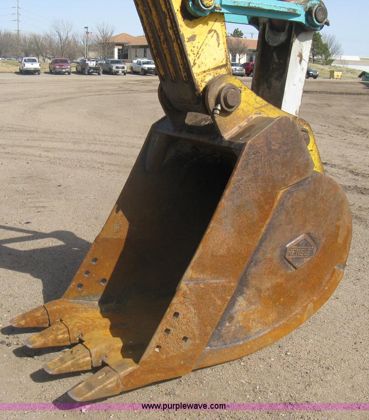 image for item A6084 2002 Kobelco SK250LC Dynamic Acera excavator