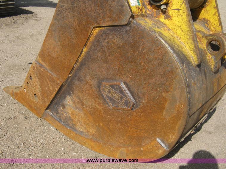 image for item A6084 2002 Kobelco SK250LC Dynamic Acera excavator