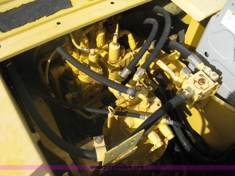 image for item A6084 2002 Kobelco SK250LC Dynamic Acera excavator