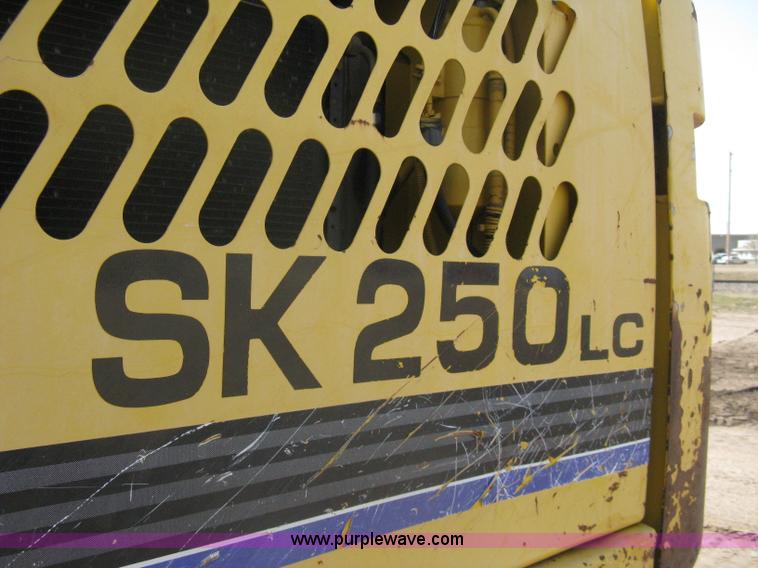 image for item A6084 2002 Kobelco SK250LC Dynamic Acera excavator