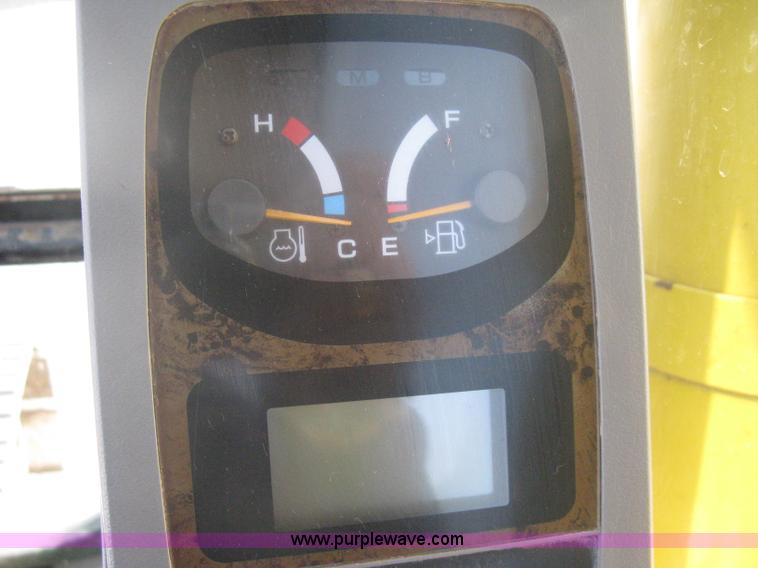 image for item A6084 2002 Kobelco SK250LC Dynamic Acera excavator