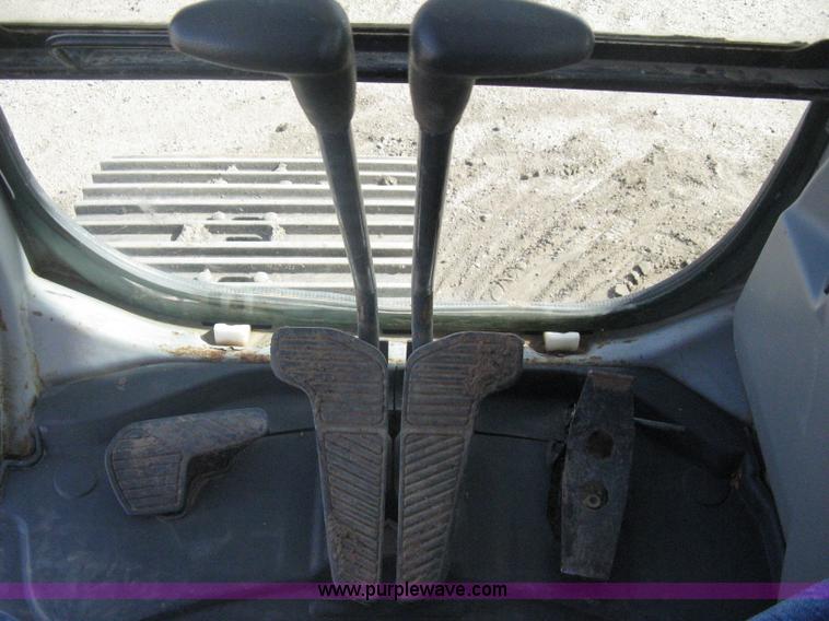 image for item A6084 2002 Kobelco SK250LC Dynamic Acera excavator