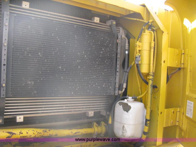 image for item A6084 2002 Kobelco SK250LC Dynamic Acera excavator