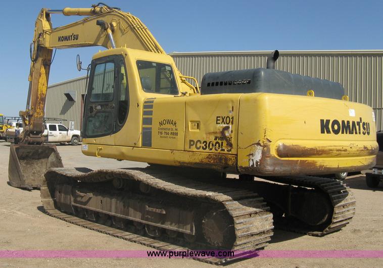 image for item A6085 2000 Komatsu PC300LC-6LE excavator