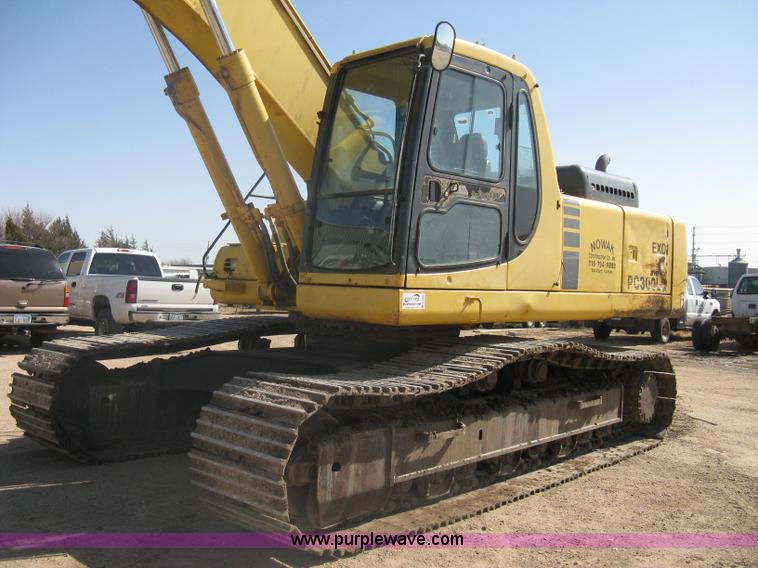 image for item A6085 2000 Komatsu PC300LC-6LE excavator
