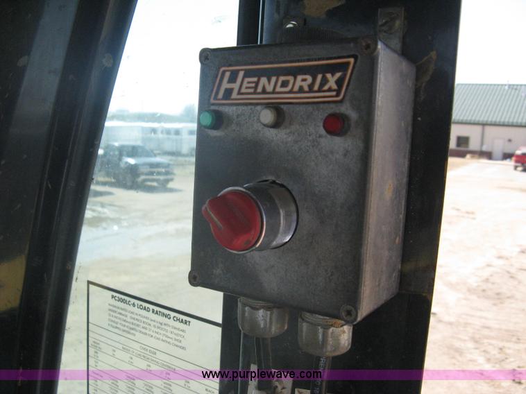 image for item A6085 2000 Komatsu PC300LC-6LE excavator