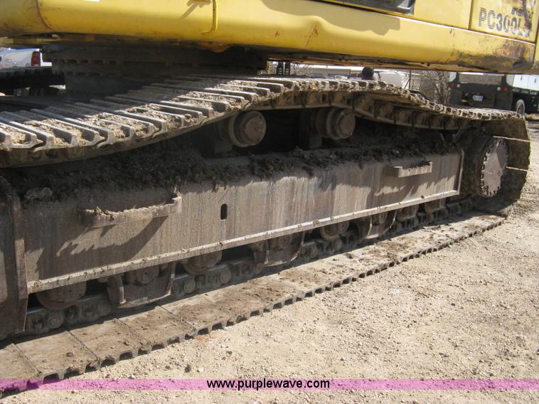 image for item A6085 2000 Komatsu PC300LC-6LE excavator