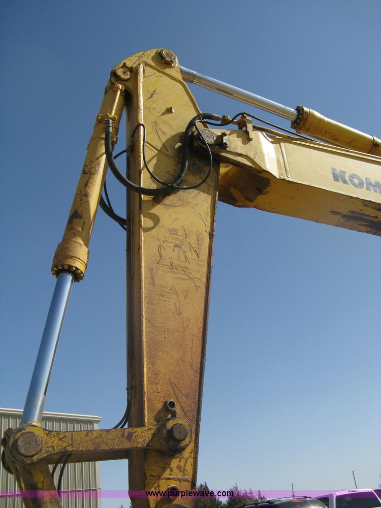 image for item A6085 2000 Komatsu PC300LC-6LE excavator