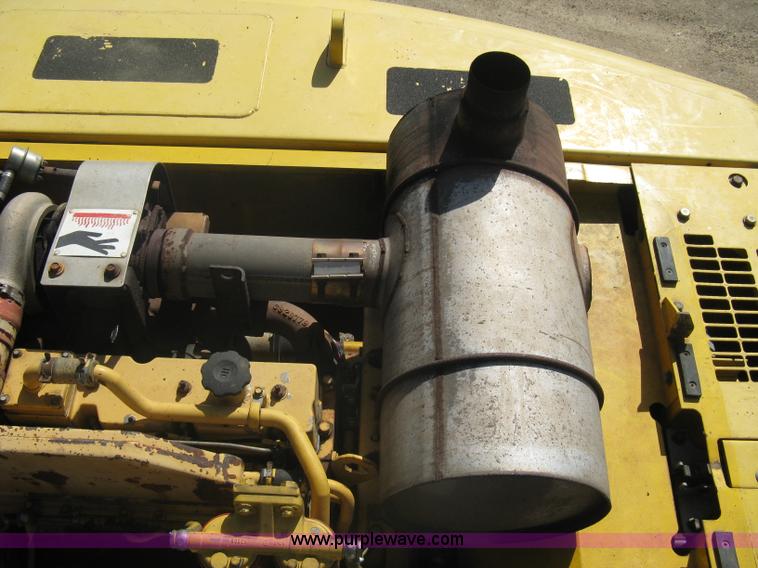 image for item A6085 2000 Komatsu PC300LC-6LE excavator