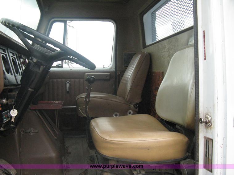 image for item A6097 1988 International 1954 flatbed truck