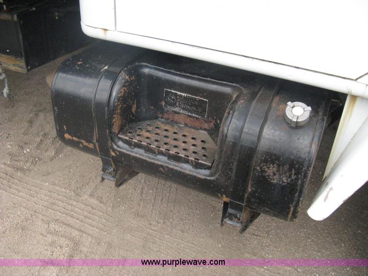 image for item A6097 1988 International 1954 flatbed truck