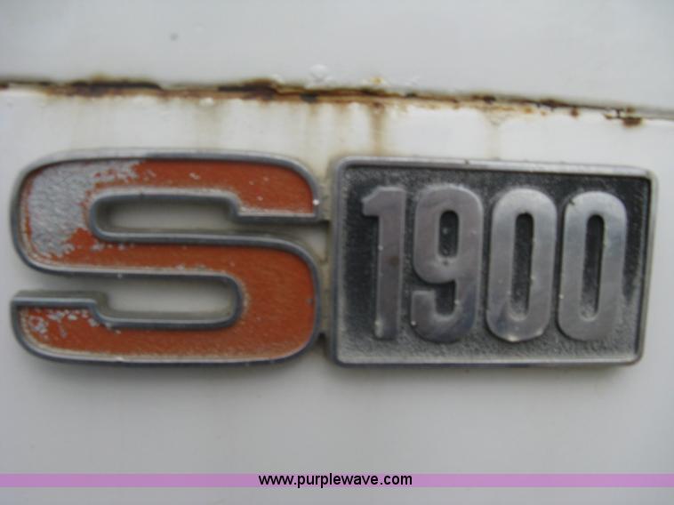 image for item A6097 1988 International 1954 flatbed truck