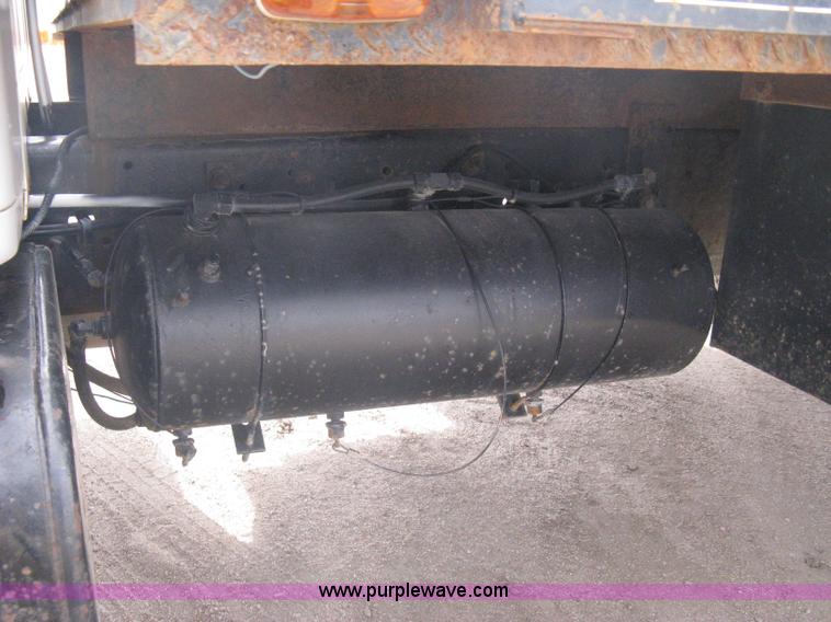 image for item A6097 1988 International 1954 flatbed truck