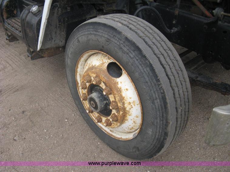 image for item A6097 1988 International 1954 flatbed truck