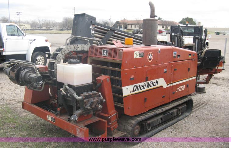image for item A6098 2000 Ditch Witch JT2720 directional drill