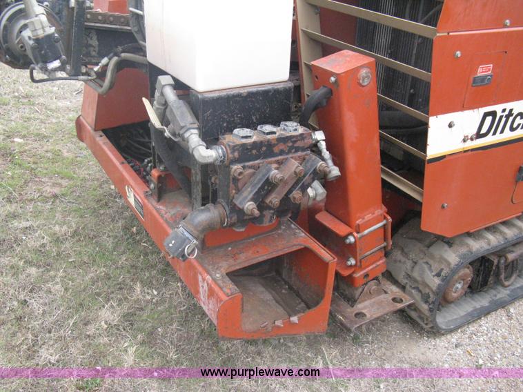image for item A6098 2000 Ditch Witch JT2720 directional drill