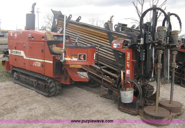 image for item A6099 2000 Ditch Witch JT2720 directional drill