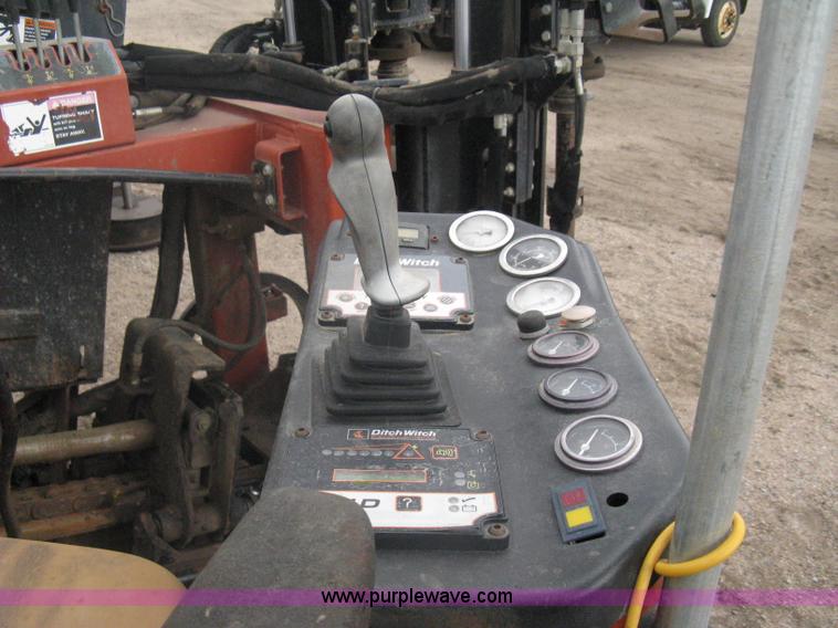 image for item A6099 2000 Ditch Witch JT2720 directional drill