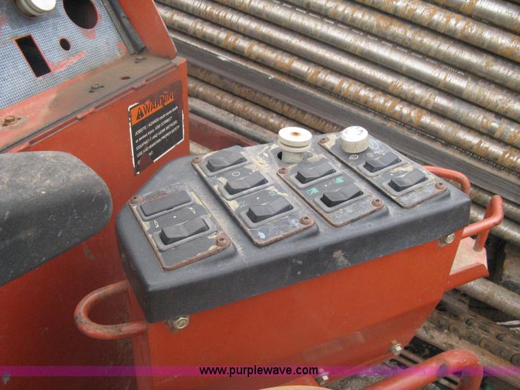 image for item A6099 2000 Ditch Witch JT2720 directional drill