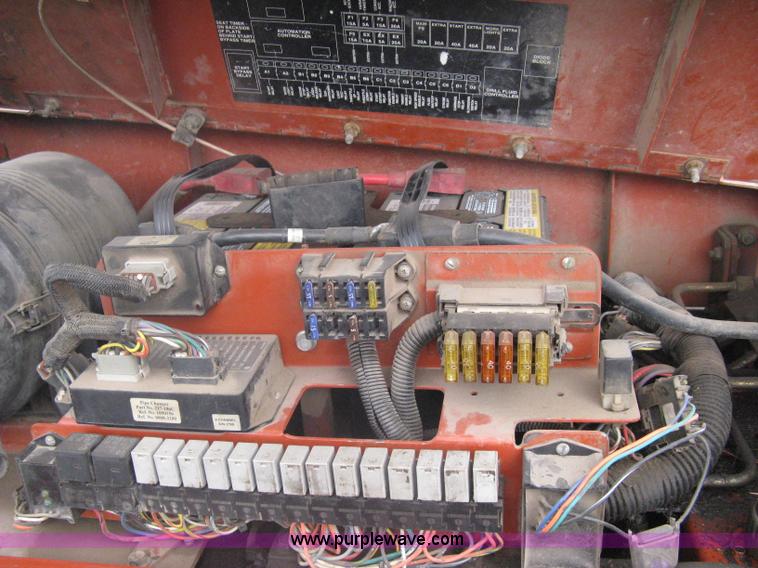 image for item A6099 2000 Ditch Witch JT2720 directional drill