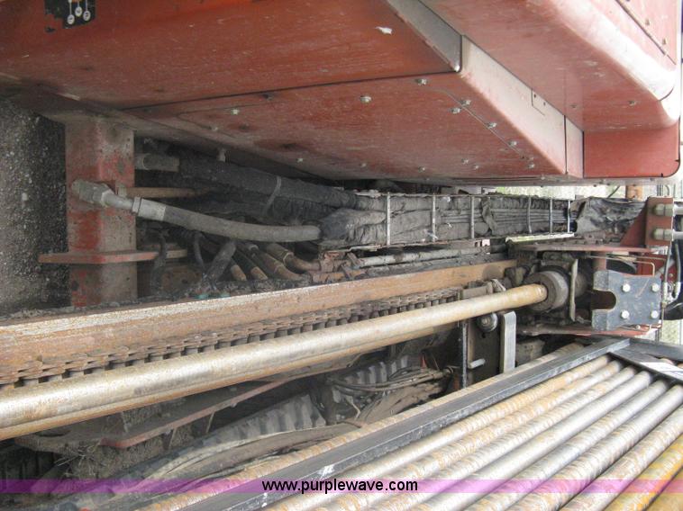 image for item A6099 2000 Ditch Witch JT2720 directional drill