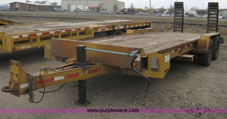 image for item A6101 1997 Redi Haul tandem axle equipment trailer