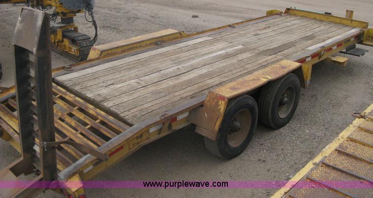 image for item A6101 1997 Redi Haul tandem axle equipment trailer