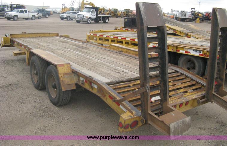 image for item A6101 1997 Redi Haul tandem axle equipment trailer