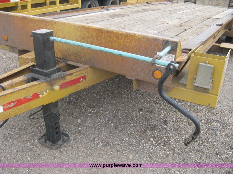 image for item A6101 1997 Redi Haul tandem axle equipment trailer