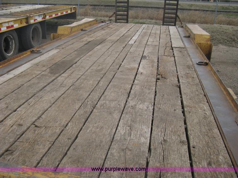 image for item A6101 1997 Redi Haul tandem axle equipment trailer