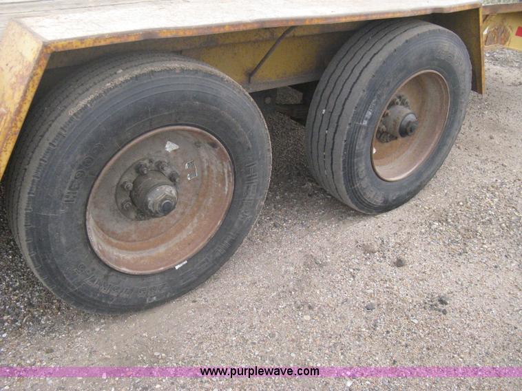 image for item A6101 1997 Redi Haul tandem axle equipment trailer