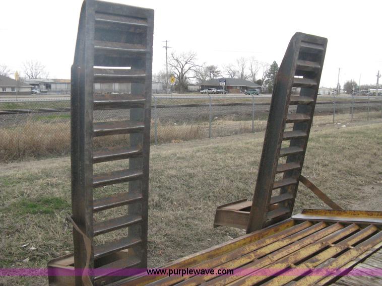 image for item A6101 1997 Redi Haul tandem axle equipment trailer